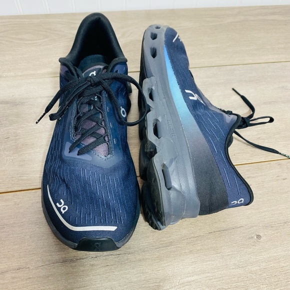 Use man Cloudspark Running Shoe size 9.5 excellent condition - Picture 12 of 12